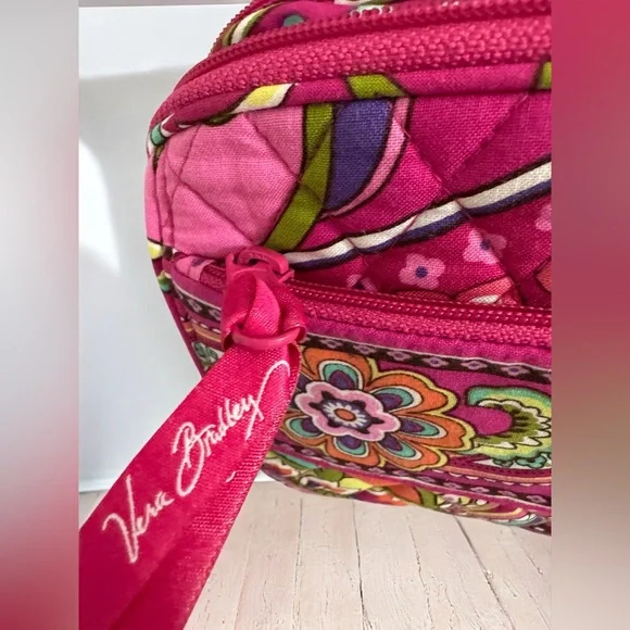 Vera Bradley Pink and Green Quilted Crossbody Bag - Picture 11 of 12
